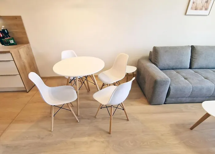 Luxo 2 By Bratislavatrip Братислава