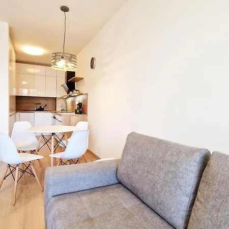 Apartment Luxo 2 By Bratislavatrip Pressburg